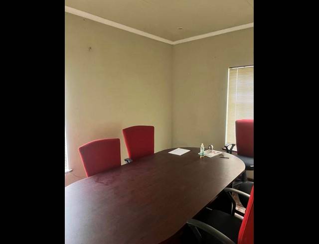 3 BEDROOM PROPERTY TO RENT IN BEREA WEST